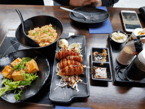 Momo Sukiyaki & Shabu Shabu
