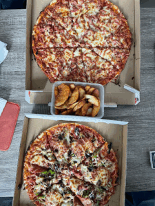 Royale Pizza